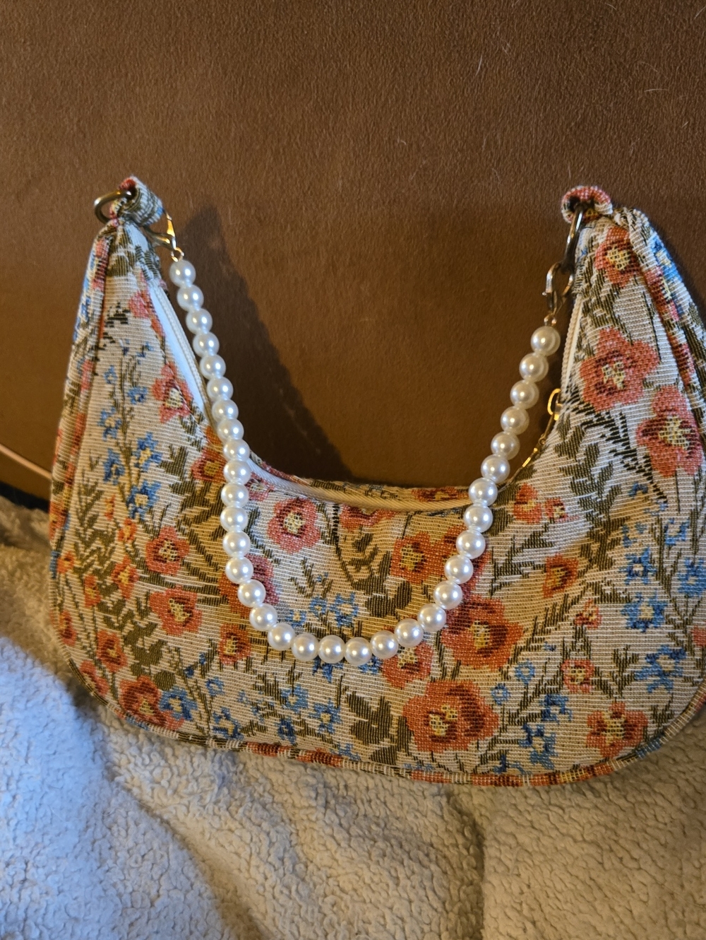 Floral Tapestry Pearl-Handle Shoulder Bag - Beige